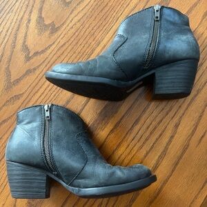 Women’s Booties